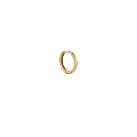 Mini huggie earring in 14k yellow gold. Glossy polished surface with a size of 11x1.6 mm.